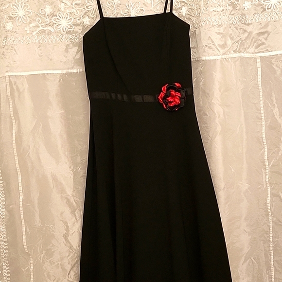 SALE! Cocktail Dress, Black, Spaghetti Strap, Stretch, A-line, Rosette, 6 - Picture 13 of 15